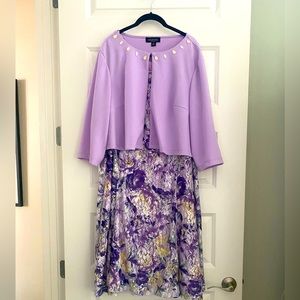 Plus Size Sleeveless Floral Printed Lace Dress and Fit and Flare Jacket. Size 3X